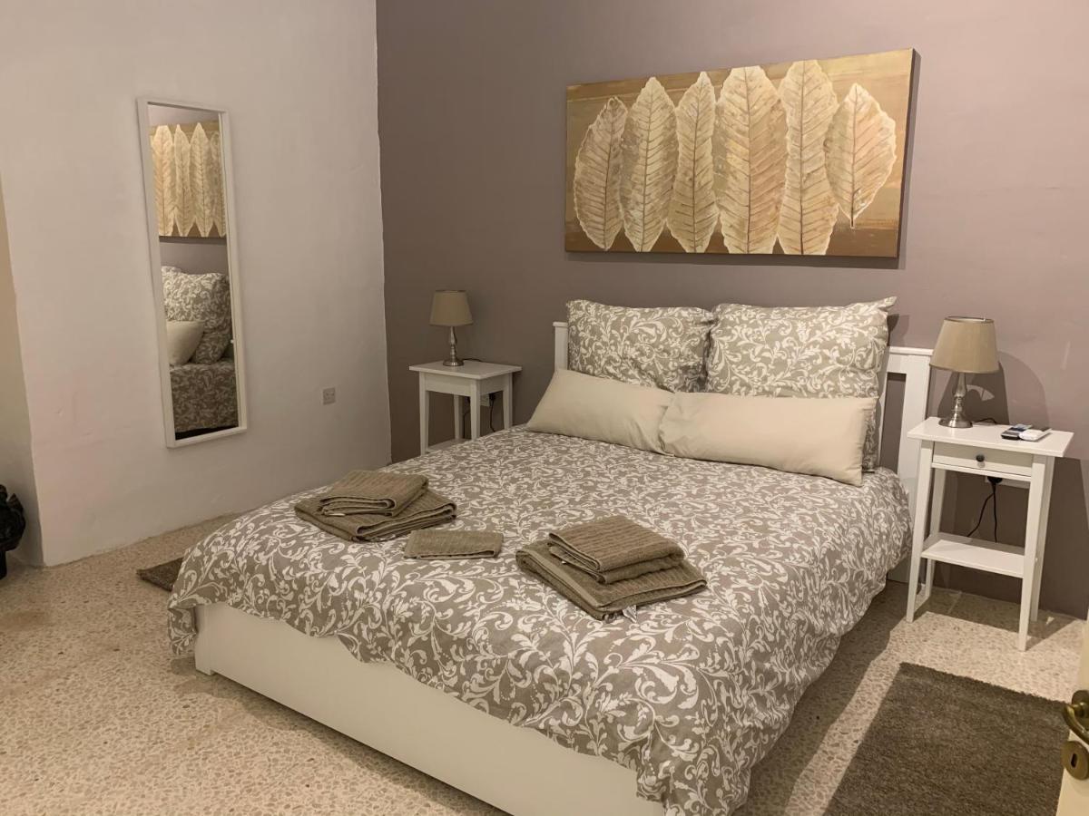 4 Bedroom Apartment In Sliema Near The Sea Экстерьер фото